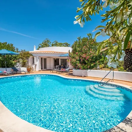 Sunshine By Algarve Vacation Villa *