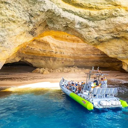 Sunshine By Algarve Vacation Villa *