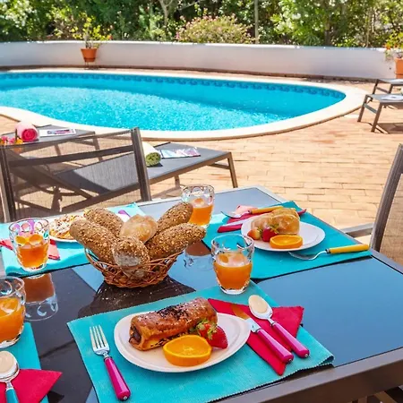 Sunshine - Escapadinha Tranquila Com Piscina E Bbq Em * Armação de Pêra