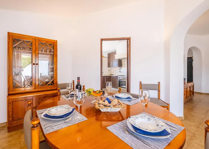 Sunshine By Algarve Vacation Villa *